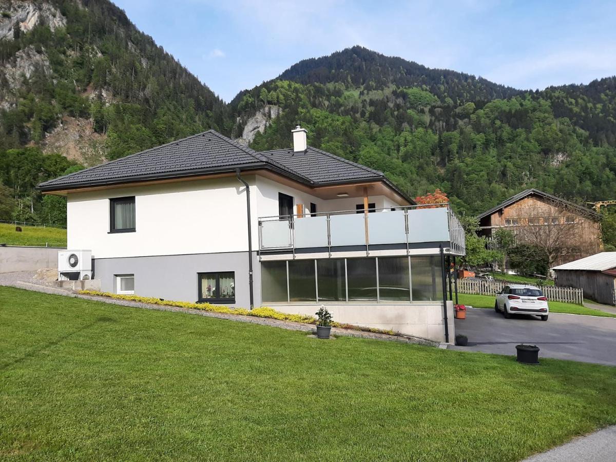 Ferienwohnung Ulrike 장크트 안톤 임 몬타폰 외부 사진